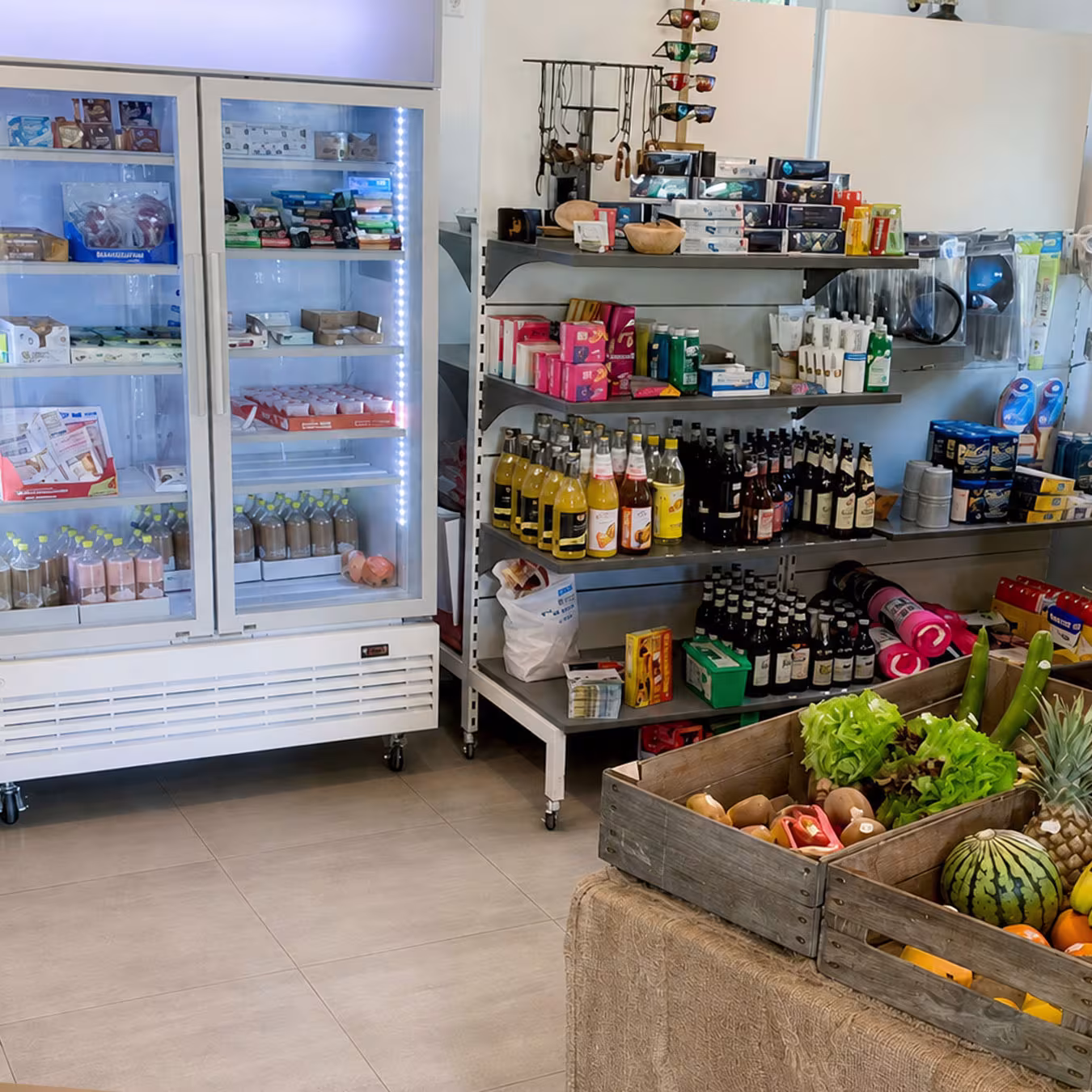 Kiosk mit Getränken am Campingplatz Jabel an der Müritz
